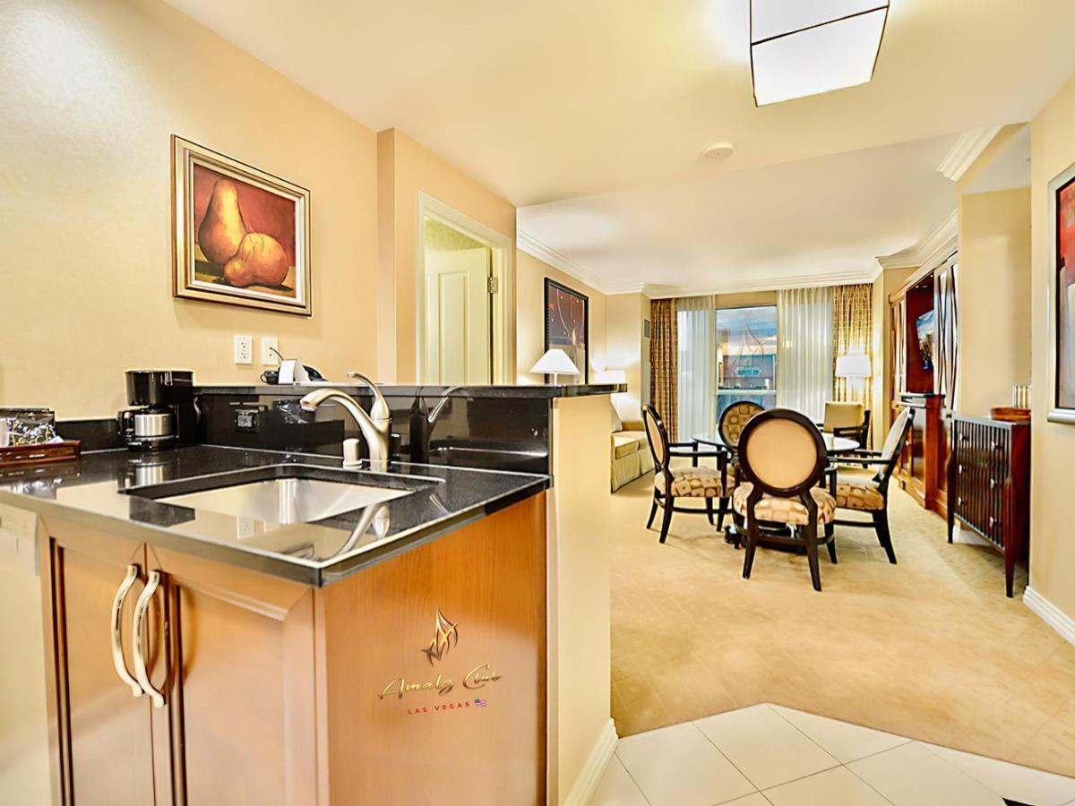 Amalz 2 Bedroom 3 Bathroom Balcony Suites At Mgm Signature ! Las Vegas Bagian luar foto